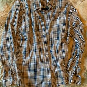 Burberry Novacheck Button Up shirt. Size S.
